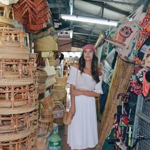 Meet your Posher, Daniela